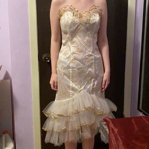 Vintage white prom/homecoming dress